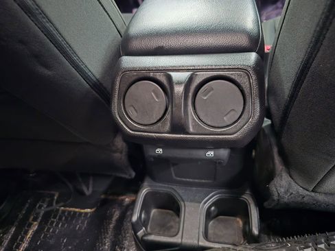 Used 2020 Jeep Gladiator Sport w/ Quick Order Package 24S AWD/4WD image 40