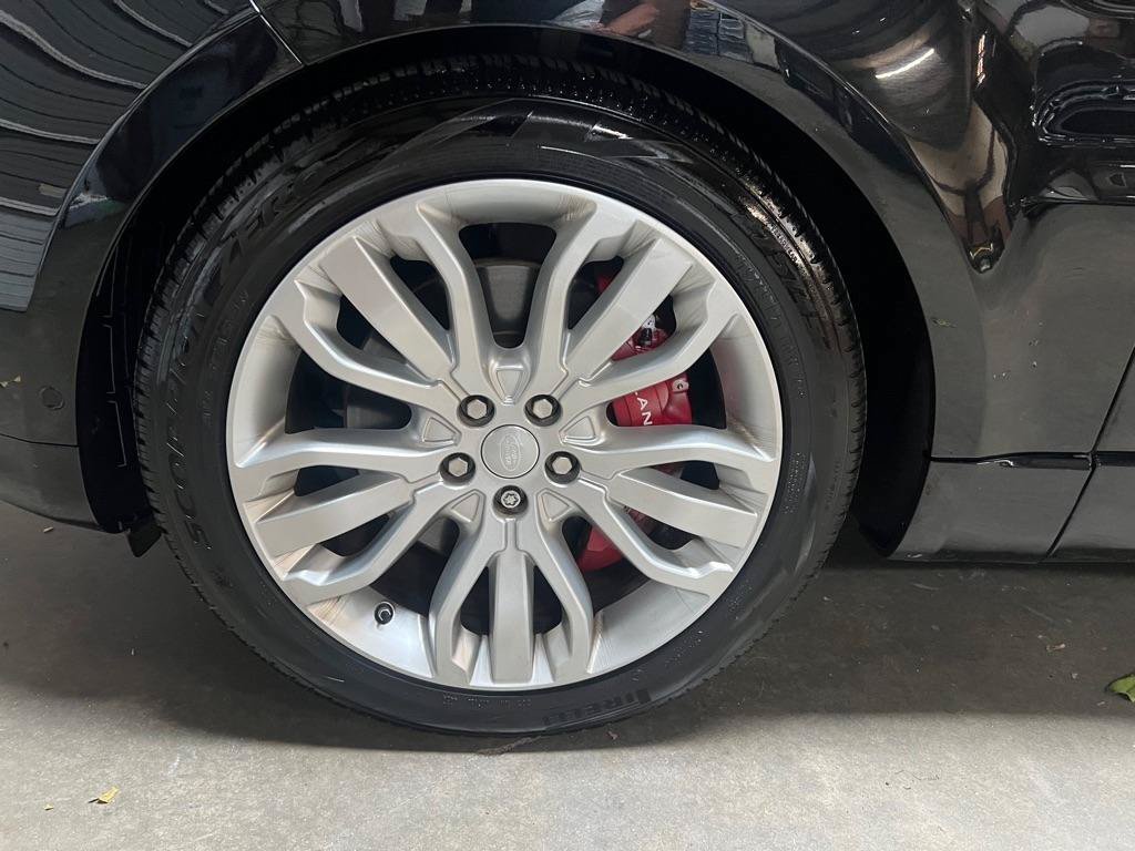 Used 2018 Land Rover Range Rover Sport Supercharged AWD/4WD image 17