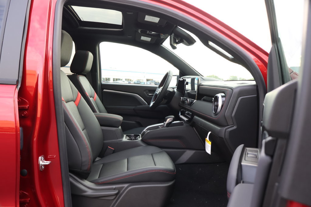 New 2026 Chevrolet Colorado Z71 w/ Midnight Edition AWD/4WD image 46
