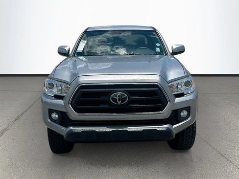 Used 2021 Toyota Tacoma SR5 RWD image 2