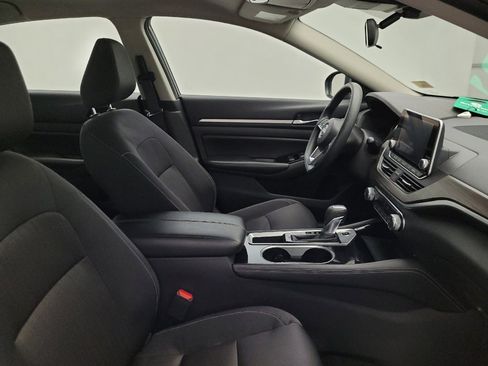 Used 2023 Nissan Altima 2.5 SV FWD image 21