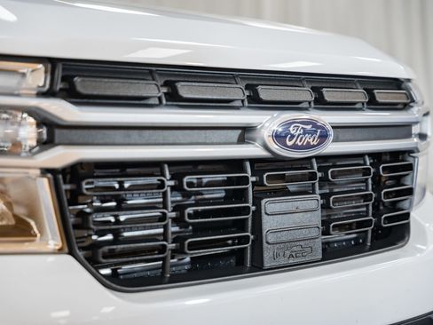 Certified 2024 Ford Maverick Lariat image 13