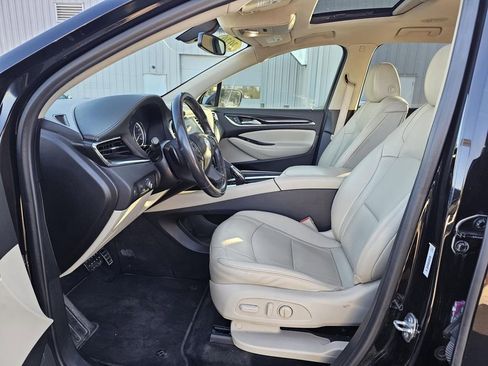 Used 2020 Buick Enclave Essence w/ Sound and Sites Package image 22