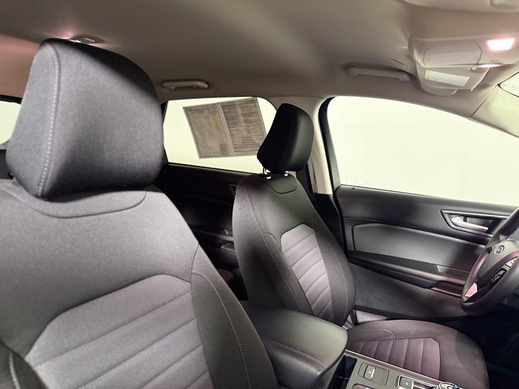 Used 2024 Ford Edge SE AWD/4WD image 27