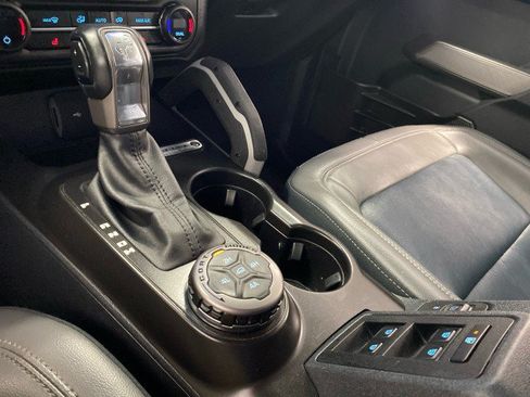 Used 2023 Ford Bronco Outer Banks AWD/4WD image 27