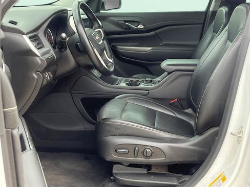 Used 2023 GMC Acadia SLT FWD image 10