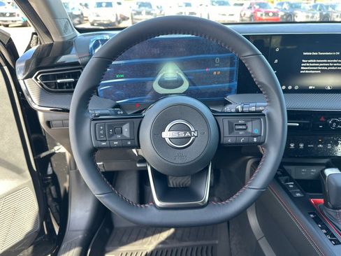 New 2026 Nissan Kicks SR image 23