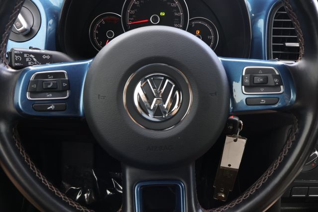 Used 2017 Volkswagen Beetle 1.8T Classic FWD image 21