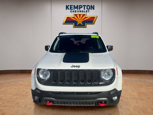 Used 2018 Jeep Renegade Trailhawk w/ UConnect 8.4 Nav Group image 1
