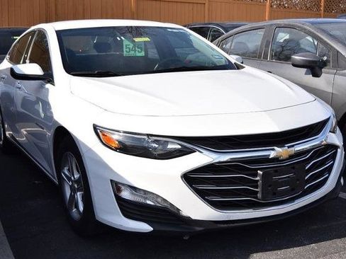 Used 2024 Chevrolet Malibu LT image 4