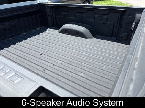Used 2024 Chevrolet Silverado 2500 LTZ w/ LTZ Convenience Package AWD/4WD image 17