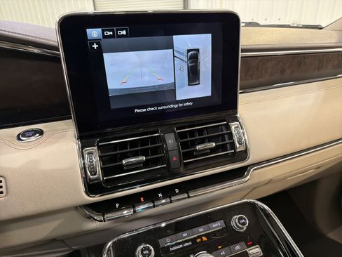 Used 2019 Lincoln Navigator Reserve w/ Cargo Package image 20