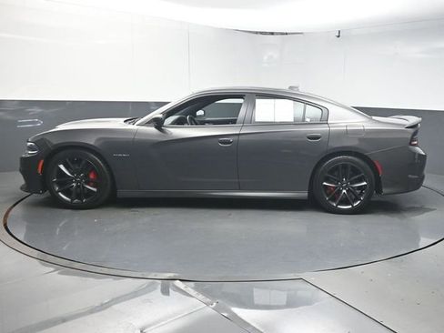 Used 2022 Dodge Charger R/T w/ Plus Group RWD image 5