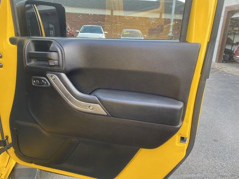 Used 2015 Jeep Wrangler Unlimited Sport w/ Quick Order Package 24S image 24