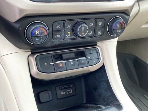 Used 2023 GMC Acadia Denali w/ LPO, Floor Liner Package FWD image 12