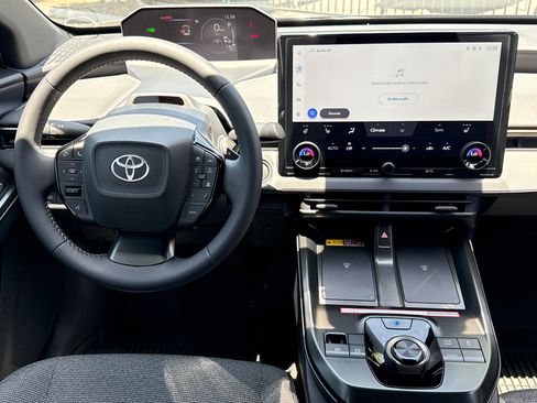 Certified 2026 Toyota bZ FWD image 20