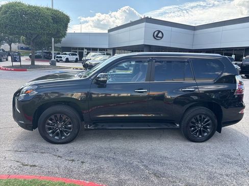 Used 2023 Lexus GX 460 Premium w/ Premium Package AWD/4WD image 2