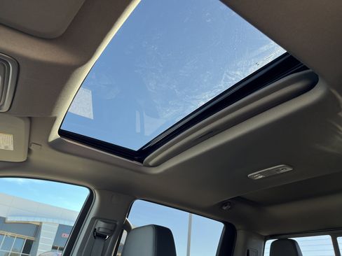 New 2026 GMC Sierra 1500 SLT w/ SLT Premium Package image 11