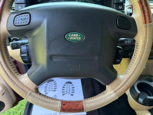 Used 2003 Land Rover Discovery SE AWD/4WD image 10