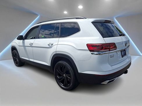 Certified 2022 Volkswagen Atlas SE w/ Panoramic Sunroof Package AWD/4WD image 6