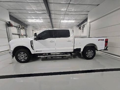 Used 2024 Ford F250 Lariat w/ FX4 Off-Road Package AWD/4WD image 6