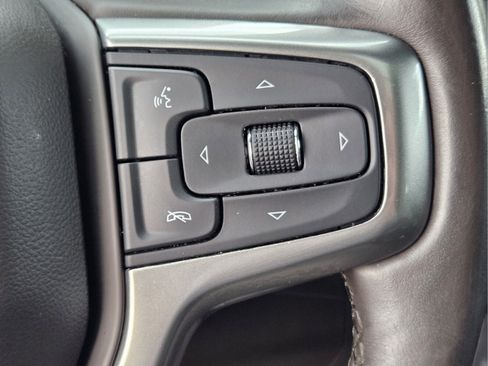 Used 2022 Chevrolet Tahoe LT w/ LT Signature Package RWD image 24