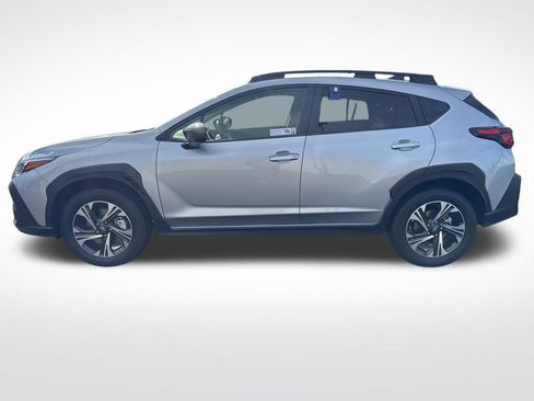 Certified 2025 Subaru Crosstrek 2.0i Premium image 4