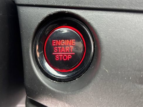 Used 2025 Honda Accord SE image 30