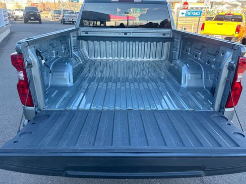 Used 2023 Chevrolet Silverado 1500 LT image 22