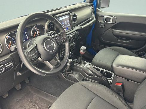 Used 2022 Jeep Wrangler Unlimited Sport AWD/4WD image 13