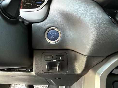 Used 2023 Toyota Sequoia Limited RWD image 31
