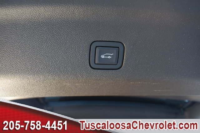 Used 2024 Chevrolet Tahoe Z71 w/ Luxury Package AWD/4WD image 10