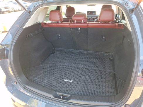 Used 2023 MAZDA CX-5 Carbon Edition image 37