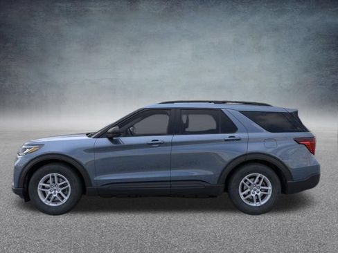 New 2026 Ford Explorer Active AWD/4WD image 5