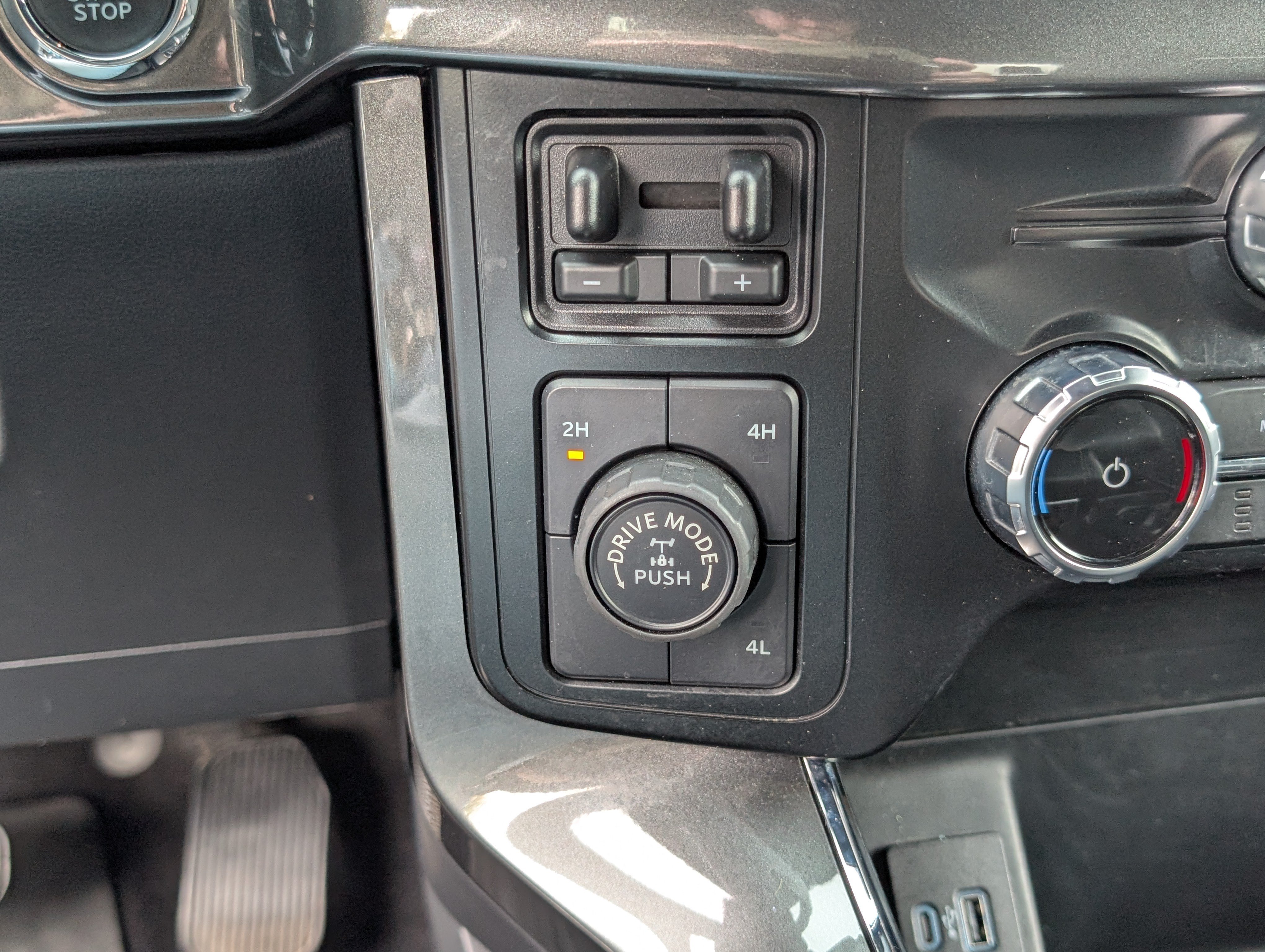 Certified 2023 Ford F150 4x4 SuperCrew Hybrid image 32