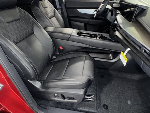 New 2026 Nissan Murano Platinum w/ Cargo Package AWD/4WD image 13