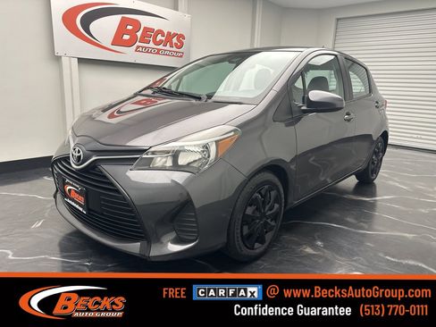 Used 2017 Toyota Yaris L image 1