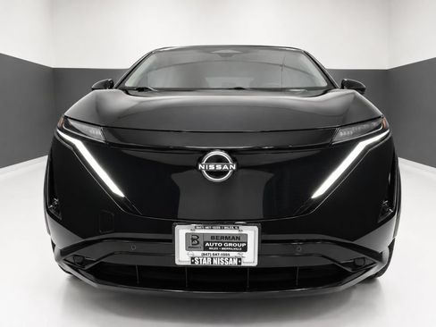 Used 2023 Nissan Ariya FWD image 6