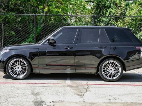 Used 2019 Land Rover Range Rover Supercharged image 21