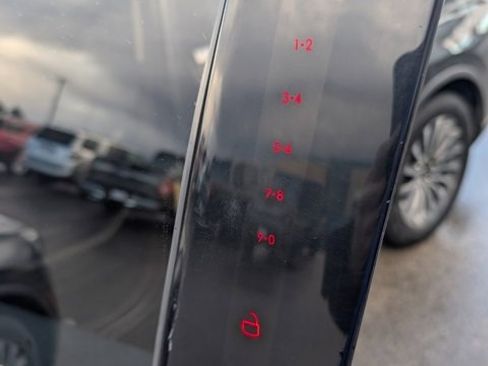 Used 2020 Lincoln Aviator Reserve w/ Equipment Group 201A image 23