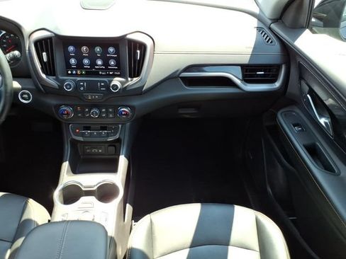 Used 2024 GMC Terrain AT4 w/ Infotainment Package II AWD/4WD image 20