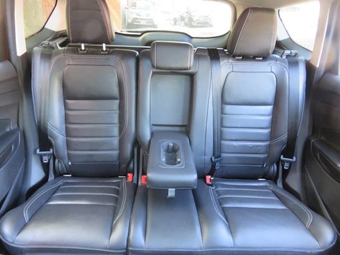 Used 2018 Ford Escape SEL AWD/4WD image 24