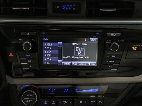 Used 2014 Toyota Corolla LE w/ Protection Package FWD image 15