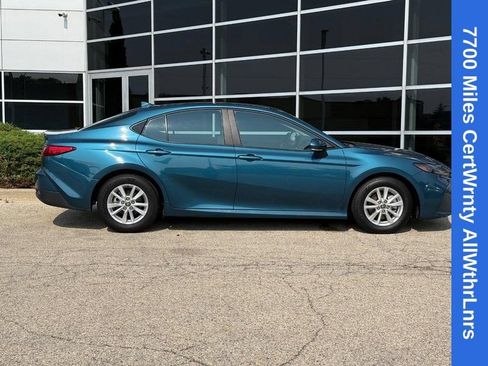 Used 2025 Toyota Camry LE FWD image 2