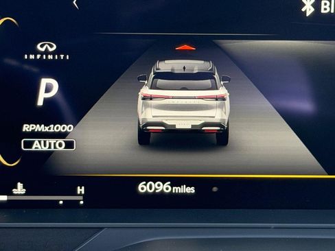 Used 2026 INFINITI QX60 Sport w/ Dark Cargo Package image 18