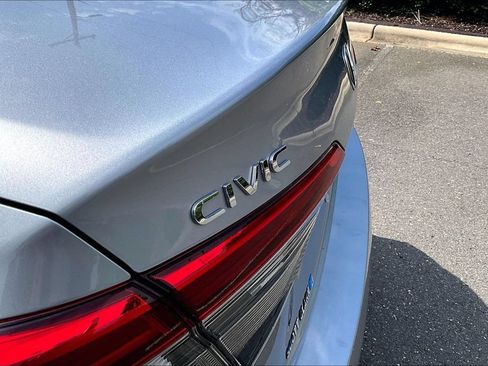 Used 2024 Honda Civic Sport image 22