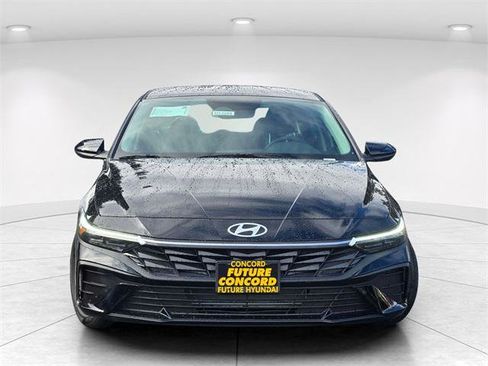 New 2026 Hyundai Elantra SE w/ Cargo Package image 3