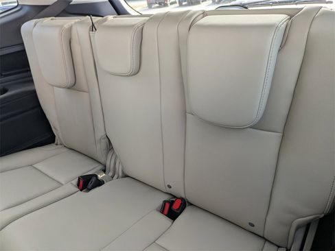 New 2026 Subaru Ascent Limited image 11