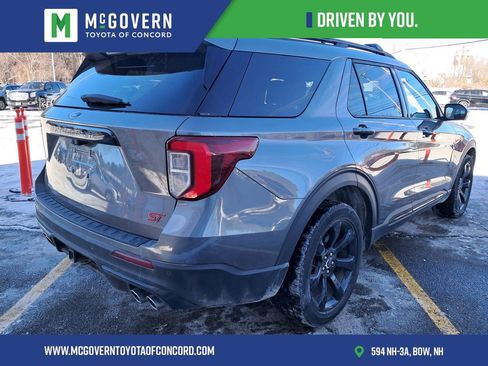 Used 2022 Ford Explorer ST w/ Equipment Group 401A image 4