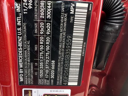 Used 2025 Mercedes-Benz GLE 450 450 4MATIC Coupe w/ Driver Assistance Package image 37